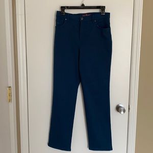 GLORIA VANDERBILT Amanda Jeans